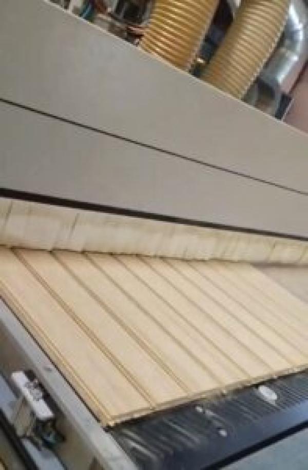 Плинтуса из шпонированного МДФ